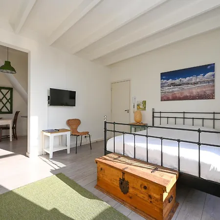 Alta Mar Studios Apartment